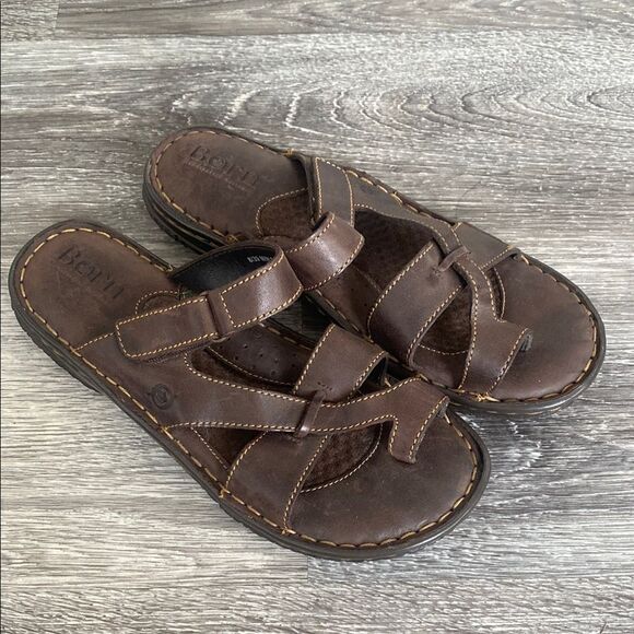 Born Brown Leather Sandals Adjustable straps Cushioned 8M/W Comfortable Casual - Picture 1 of 11